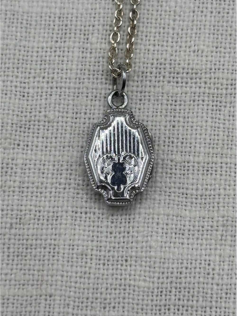 Vintage Silver Mini Locket with Subtle Angel Silouette Pendant Necklace